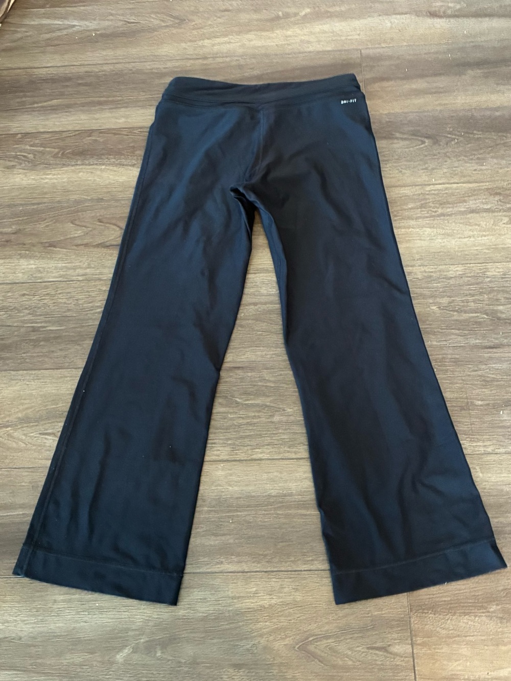 Nike Dri-FIT Black Bootcut Yoga Pants Hidden Pocket. Size Women's Large - Picture 4 of 12